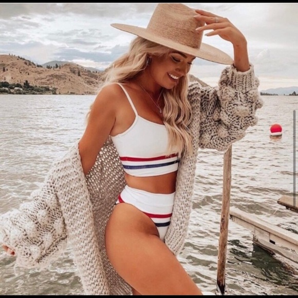 L* space ren top - Picture 3 of 5